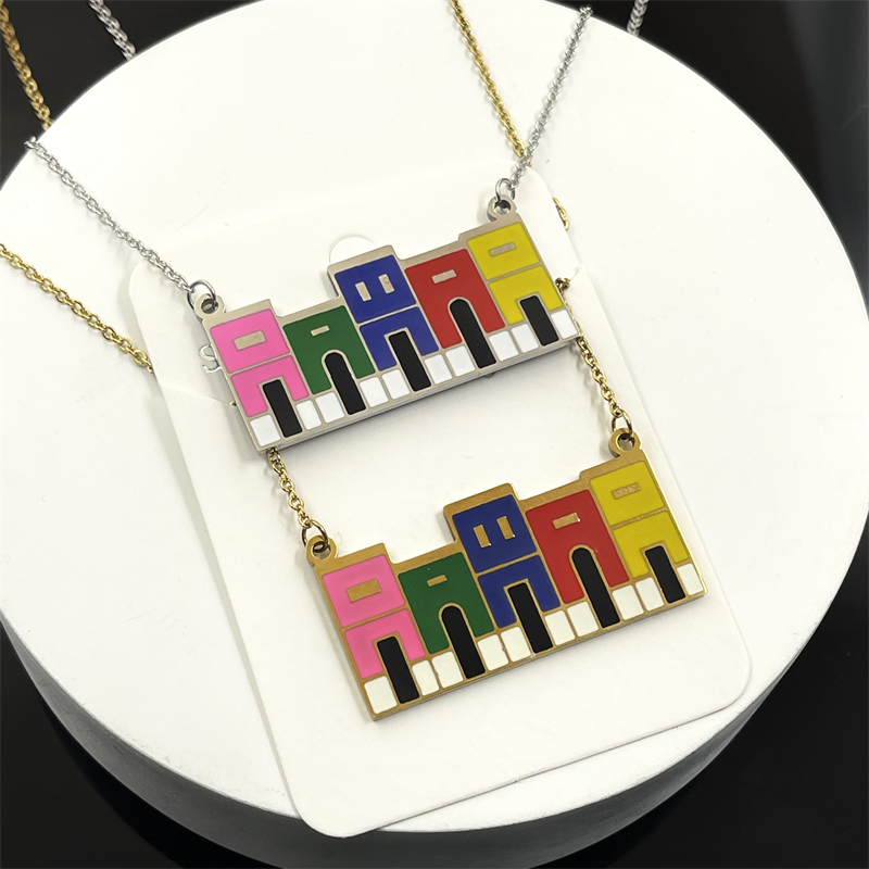 Ethnic Fashion House - Colar Pingente Casa Colorida de San